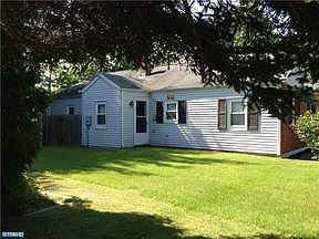 4th image of 184 Orchard Ave