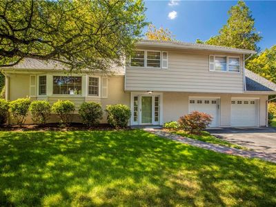 1079 Weaver Street, New Rochelle, NY, 10804