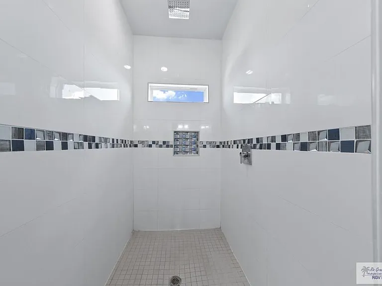 7283 Rain Forest Dr — Photo 34