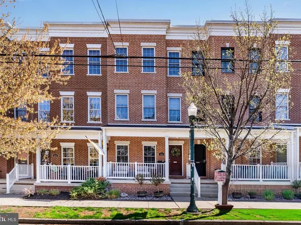 1931 Green St, Harrisburg, PA 17102