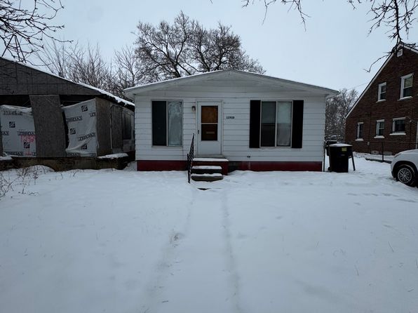 Property image for 12920 E Canfield St, Detroit, MI 48215