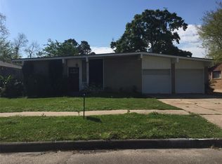 910 Eastlake St, Houston, TX 77034