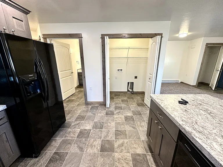 1220 Linden St #2 — Photo 6