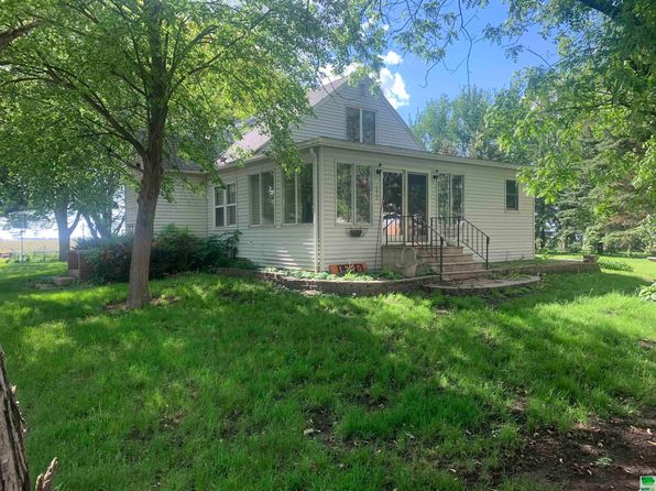 Sheldon IA Real Estate - Sheldon IA Homes For Sale | Zillow