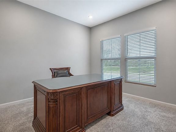 2nd image of 1128 Heathgate Way