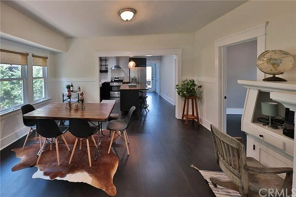 3 bed, 1400 sqft, $4,195 — Photo 4
