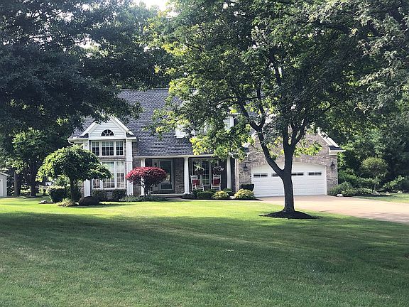 2nd image of 70 Midway Dr