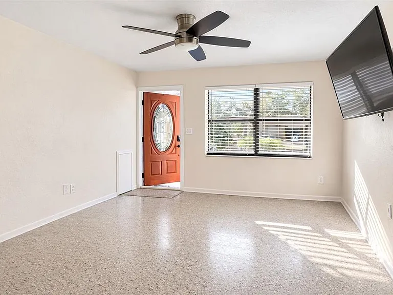 3975 Porpoise Dr SE — Photo 2