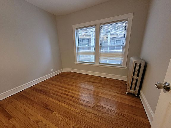 2nd image of 2243-51 W Eastwood Ave #2251-1