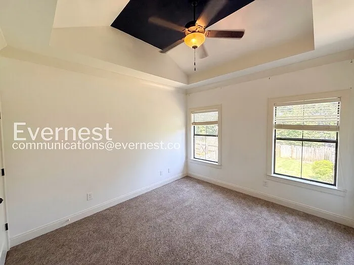 656 Flag Cir — Photo 24