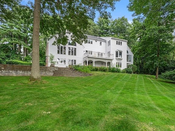 3rd image of 133 Bonny Ln