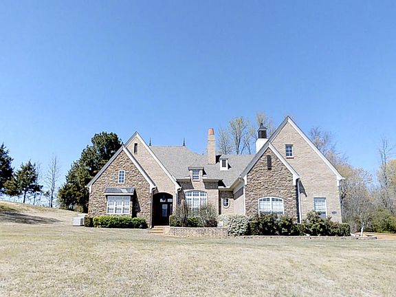 2nd image of 14180 Strafford Ln