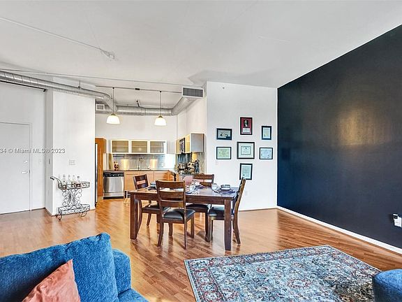 4th image of 10 SW South River Dr APT 1107