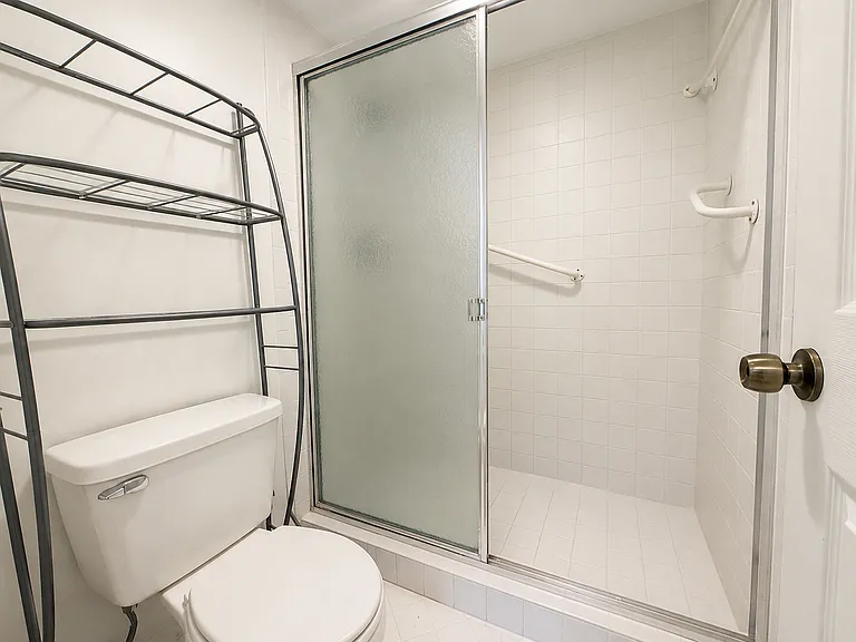 336 Golfview Rd #217 — Photo 5