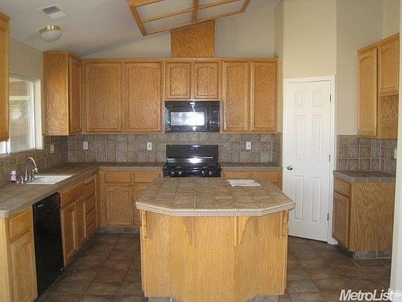 5th image of 2929 Agresti Dr