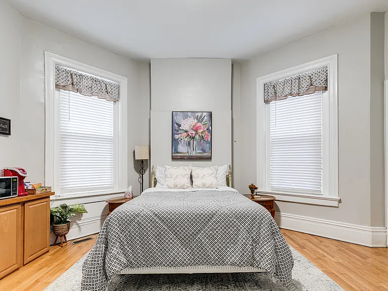 2337 W Grace St #2 — Photo 3