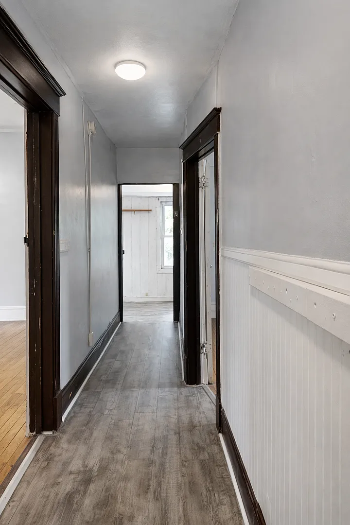 4 bedroom 2 bath available 9/1/2023 — Photo 4