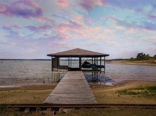 194 Pearl Valley Dr, Kerens, TX 75144