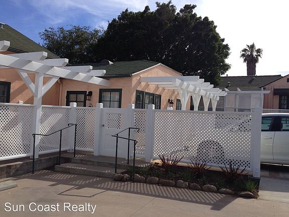 2nd image of 1007 Olive St #3727469