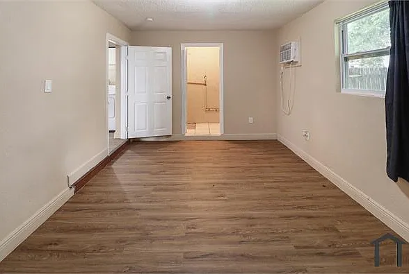 7921 Kimberly Blvd — Photo 18