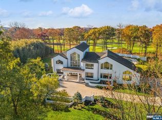 23 Rio Vista Dr, Alpine, NJ 07620