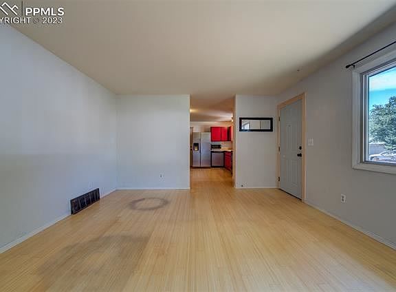 5th image of 7230 Shawnee Way