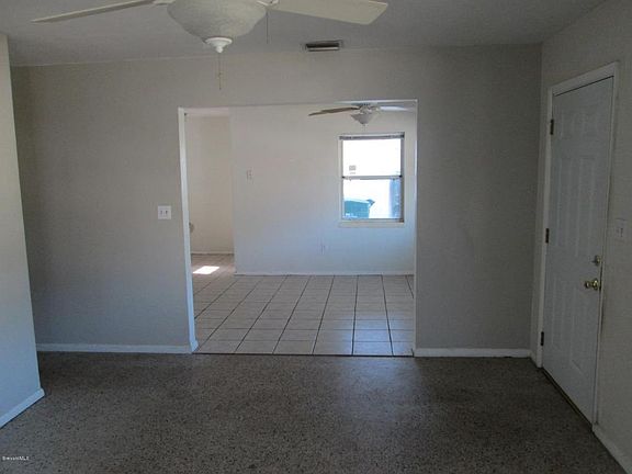 3rd image of 722 Japonica Dr