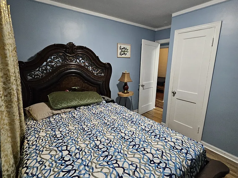 20984 Dexter Blvd — Photo 5