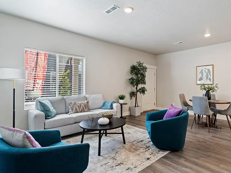 Patriot Pointe — Photo 15