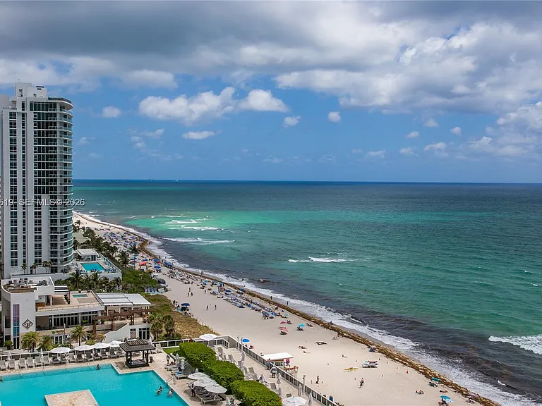 1830 S Ocean Dr #1711 — Photo 2