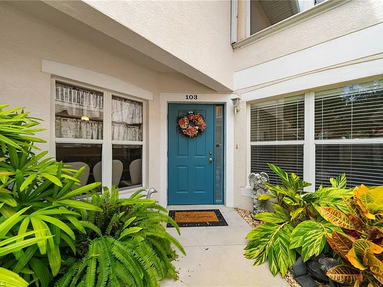 5045 Cedar Springs Dr #103 — Photo 1