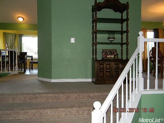 4th image of 660 Kirkwood Ct