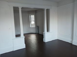 52 Victory Blvd, Staten Island, NY 10301