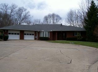 21 Brighton Dr, Huntington, WV 25705