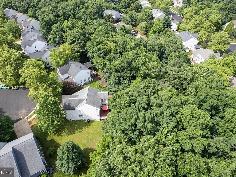 21355 Fernbrook Ct — Photo 13