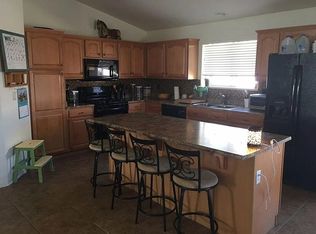 2877 E Crescent Way, Gilbert, AZ 85298