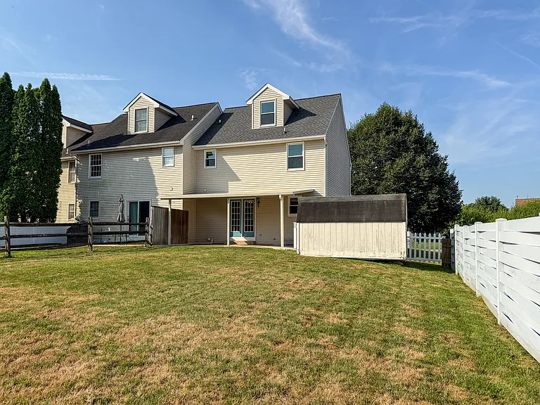 84 Red Stone Cir — Photo 36