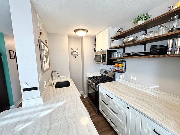 2nd image of 1196 N Grant St APT 209