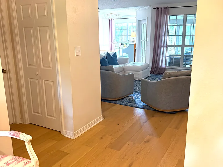 Entry way with linen closet