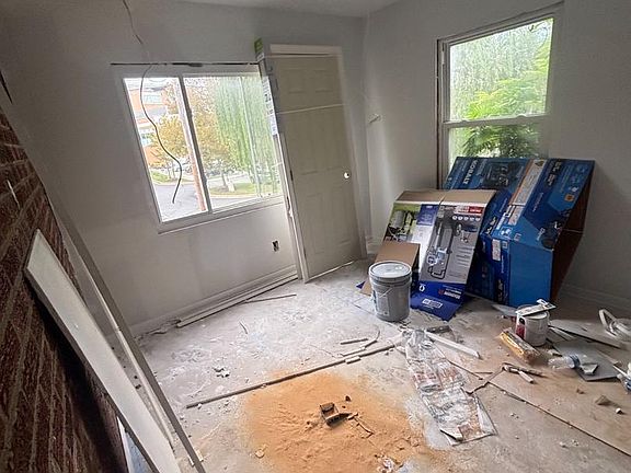 3rd image of 701 Wicomico St