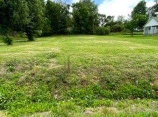 506 E Maple St, Dresden, TN 38225