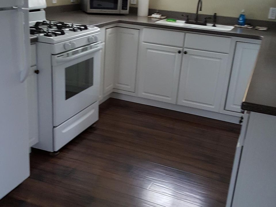 2nd image of 30884 Burnup Rd