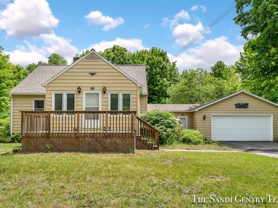 1950 N Buys Rd, Muskegon, MI, 49445