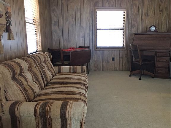 2nd image of 211 Covered Wagon Dr