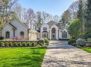 98 Bridle Trail Rd, Needham, MA 02492