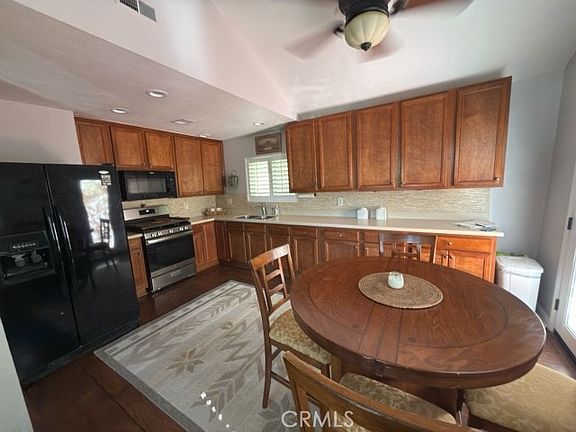 3rd image of 33519 Falling Leaf Dr