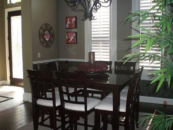4th image of 4404 Emerald Palms Ln