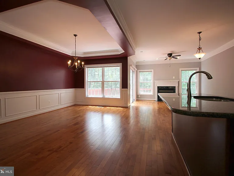3800 Elmwood Towne Way — Photo 8