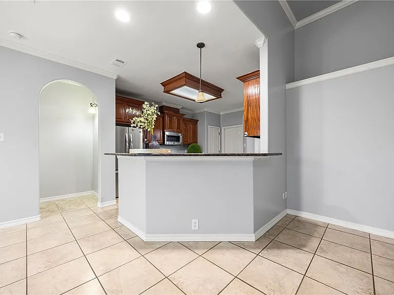 8201 Azimuth Ct — Photo 9