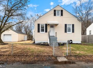 4 N Point Ter, Baltimore, MD 21222